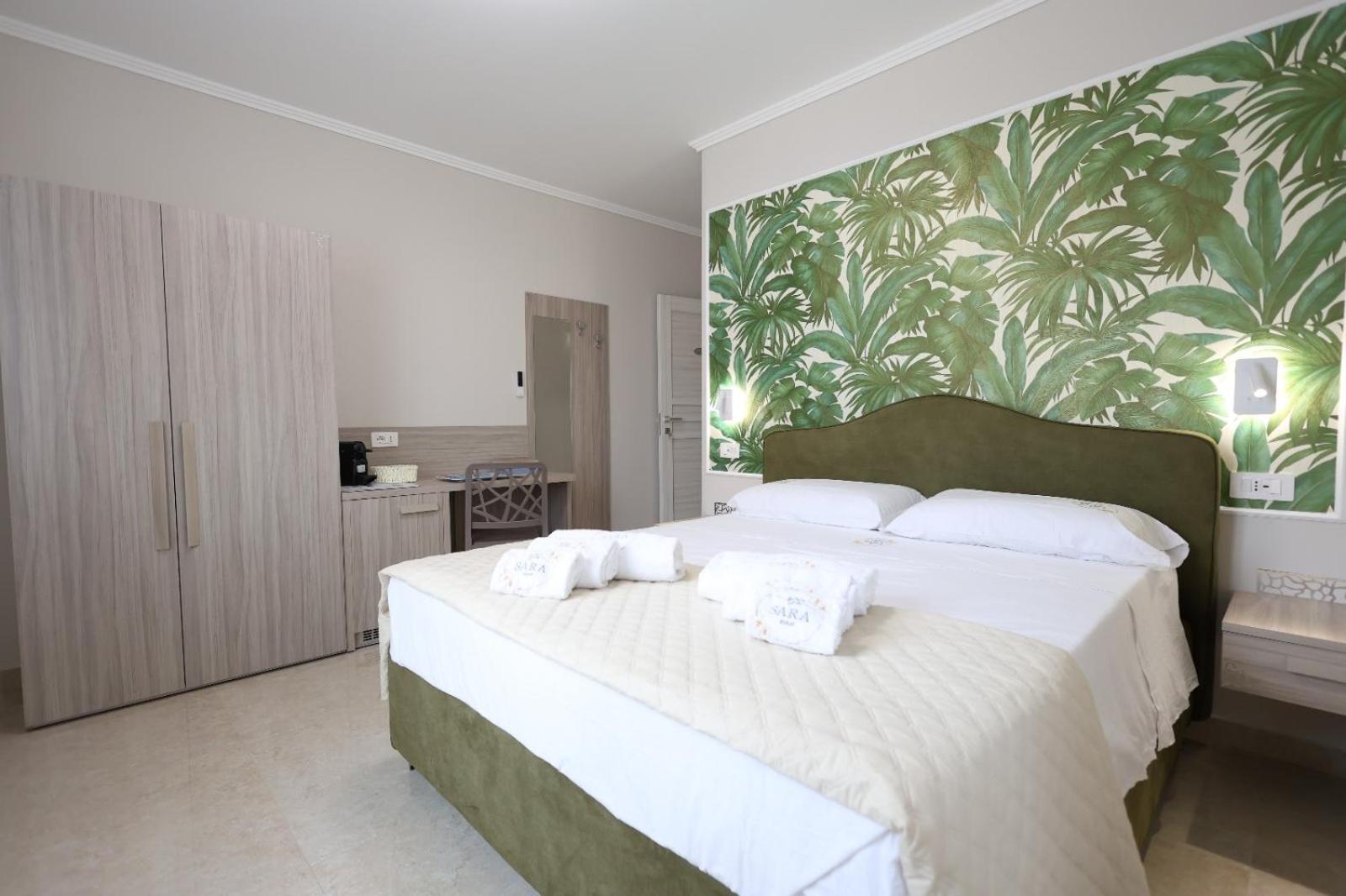 Sara B&B Accommodation Санта-Доменіка Екстер'єр фото