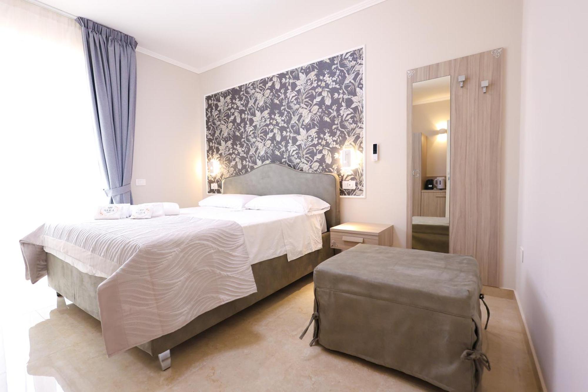 Sara B&B Accommodation Санта-Доменіка Екстер'єр фото